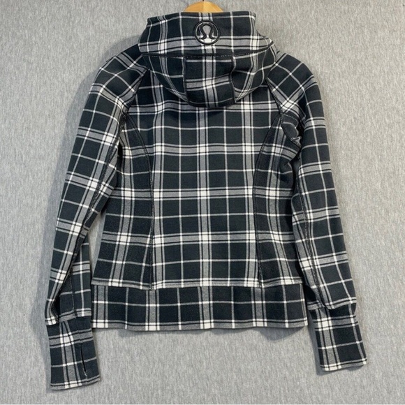 Lululemon Scuba Hoodie II  Great condition - Picture 6 of 8